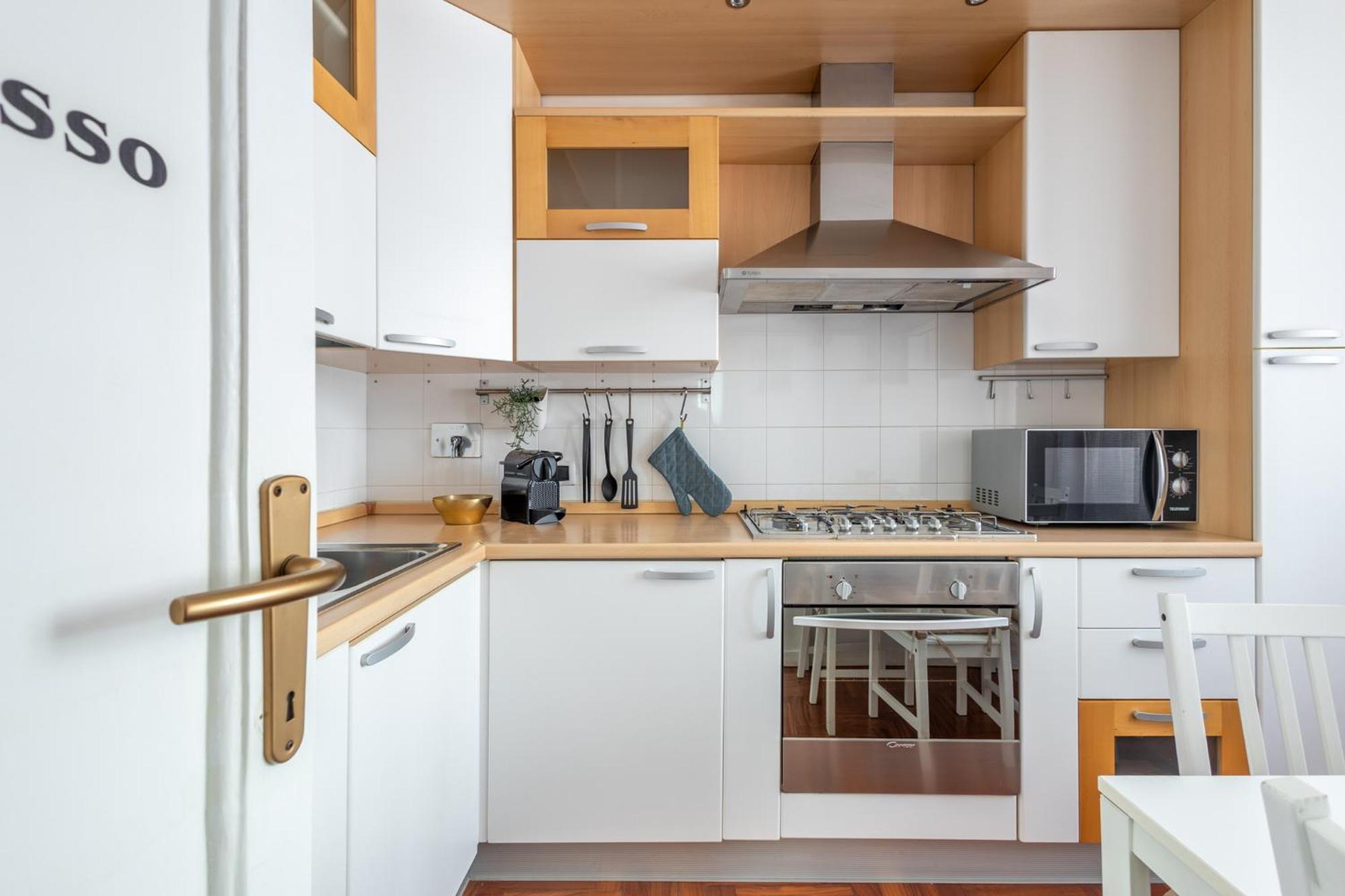 Your Elegant Loft At Termini Station 罗马 外观 照片